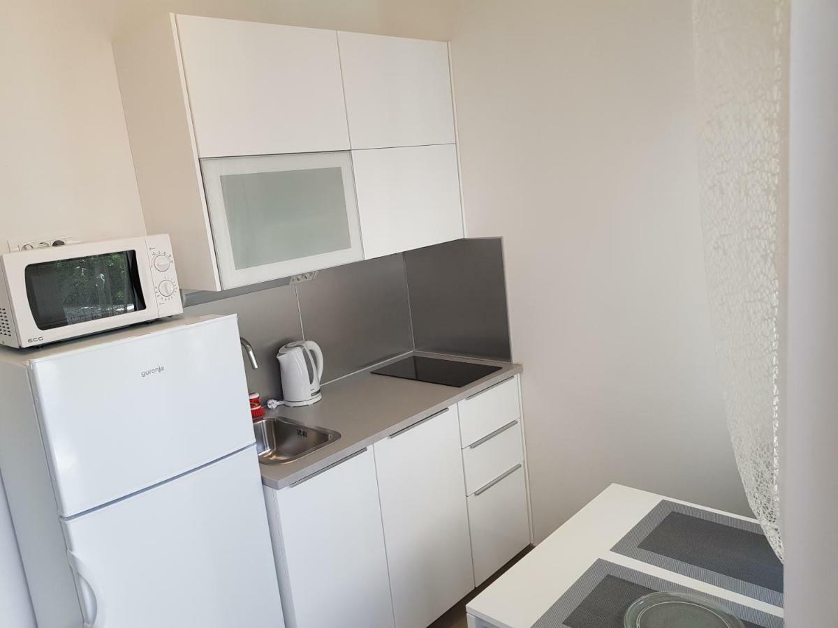 Evita Fazana Premium Studio Apartments Exteriör bild