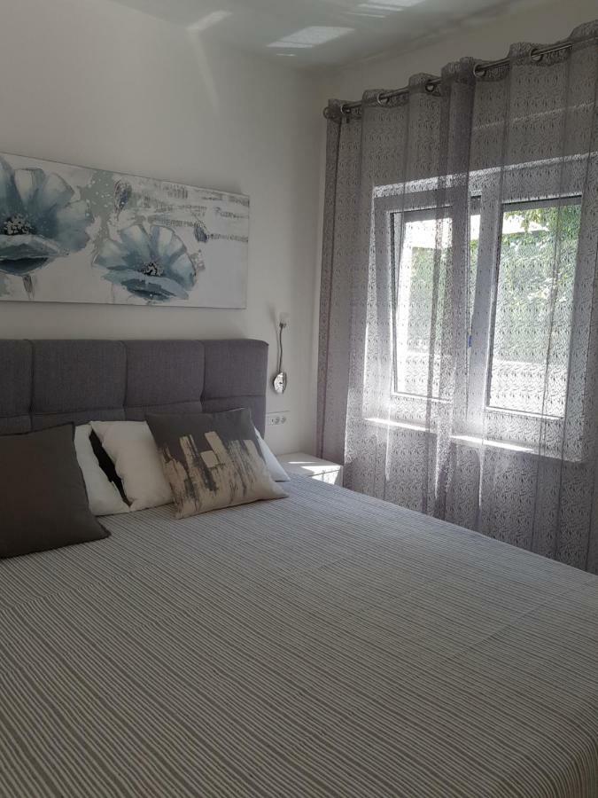 Evita Fazana Premium Studio Apartments Exteriör bild
