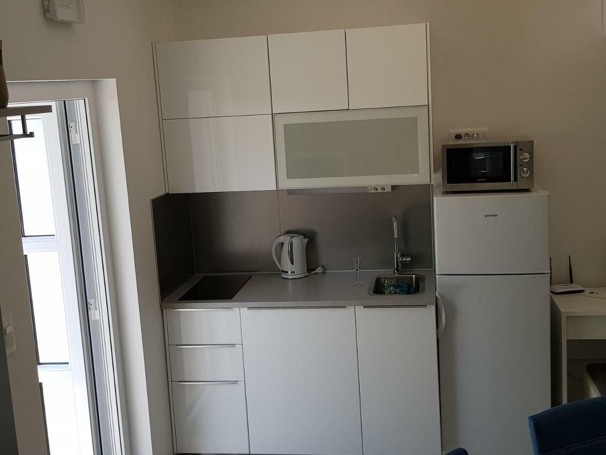 Evita Fazana Premium Studio Apartments Exteriör bild